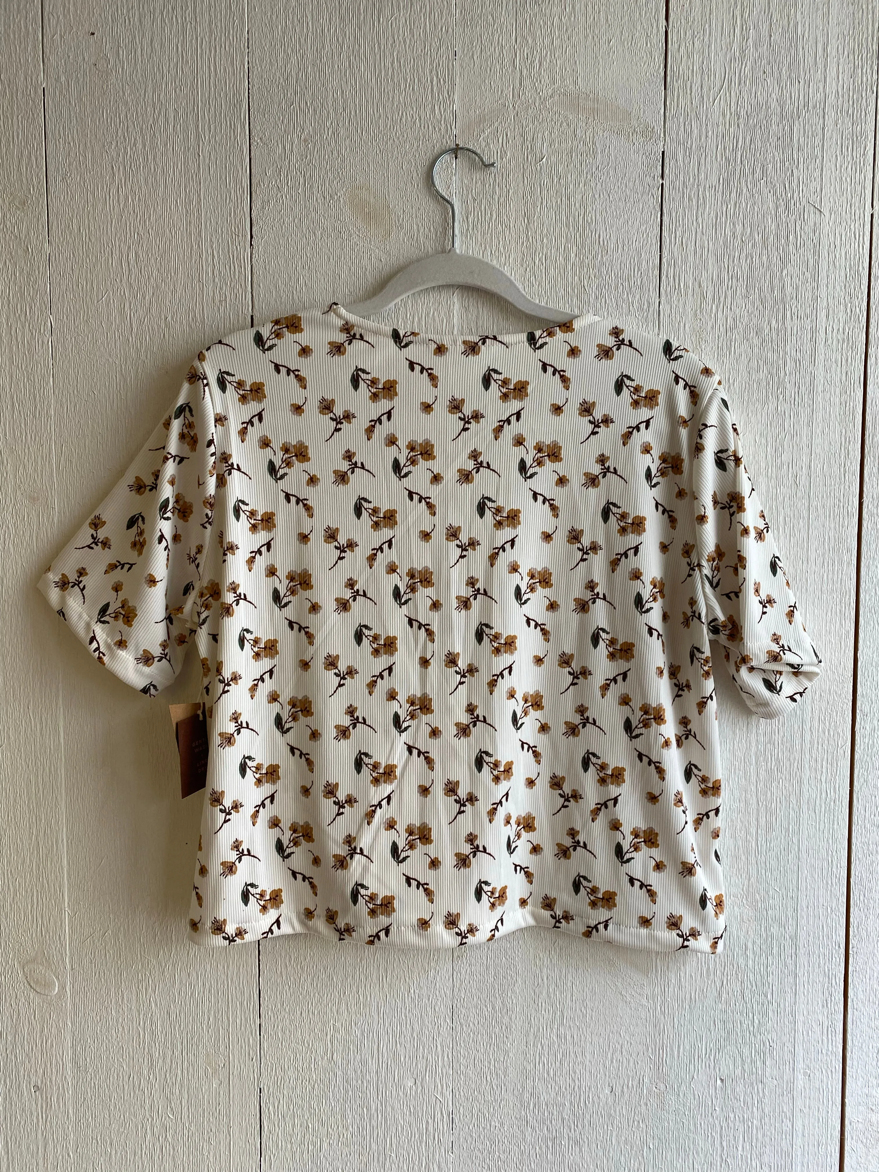 Forest White Floral Ribbed Top