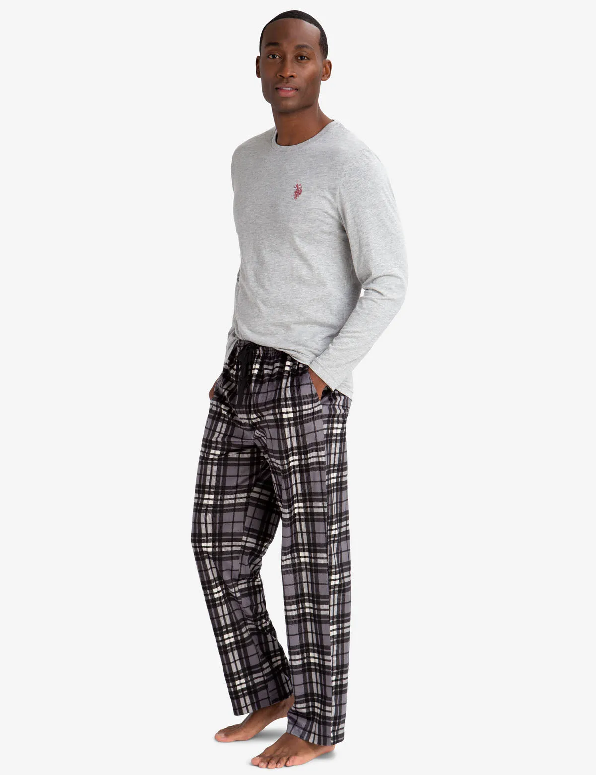 LOUNGE  SET: LONG SLEEVE TEE & LUXE FLEECE PANTS