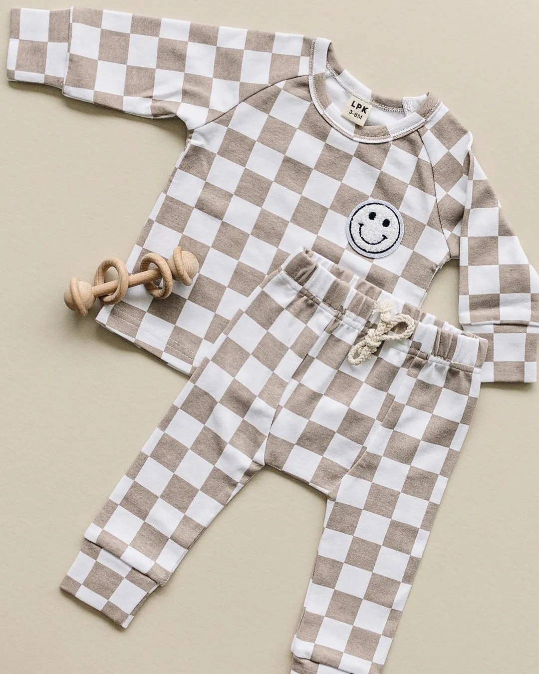 LPK Checkered Smiley Lounge Set - Latte